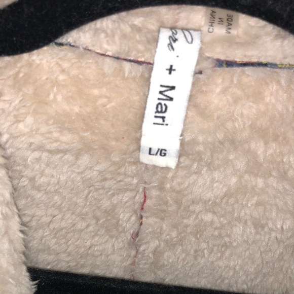 Plaid Vest with fur on inside - Picture 5 of 5